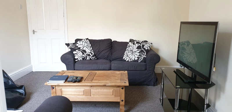 16 Arboretum Avenue -  Spare room En-suites - Thumbnail 5